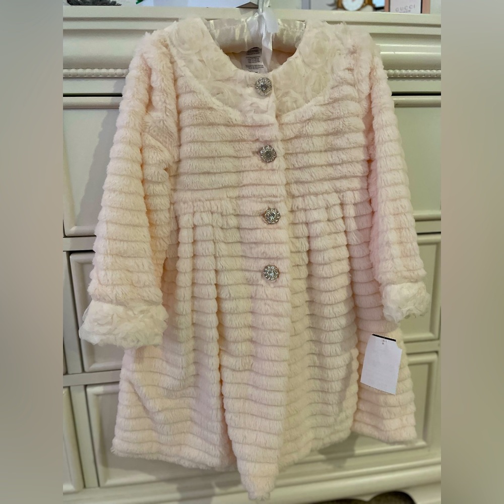 Cream Coat/dress from Blueberi Boulevard Size 5T